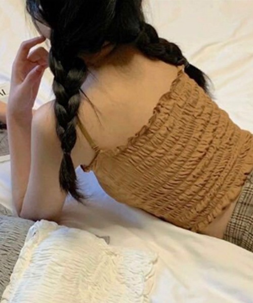 STYLEBLOCK(スタイルブロック)の「立体パッド付きストラップ取り外し可能ノンワイヤーキャミソール(キャミソール・レディース・グレー/マスタード/ホワイト/グリーン/ブラック/レッド・FREE)」の5枚目の写真