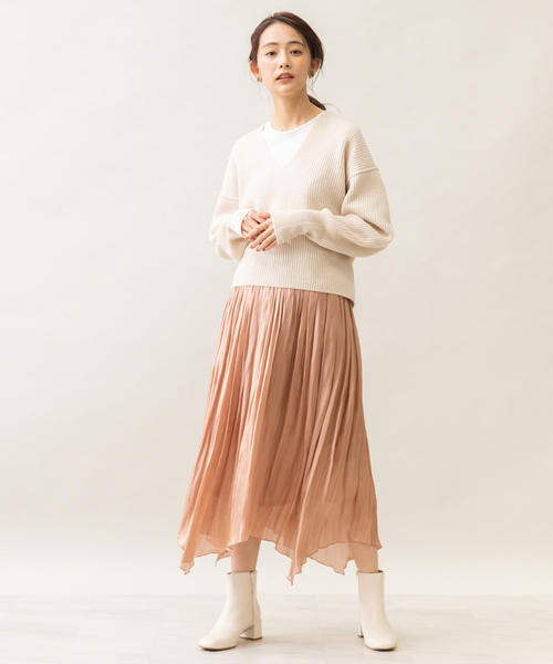 FONCE（フォンセ）の「サテンギャザーイレギュラーヘムスカート