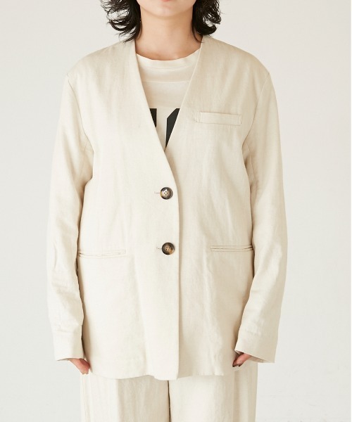 ANGIE（アンジー）の「コットンリネンノーカラージャケット/日本製（ノーカラージャケット・レディース・ネイビー/マスタード/ナチュラル・FREE）」の8枚目の写真