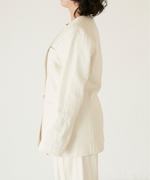 ANGIE（アンジー）の「コットンリネンノーカラージャケット/日本製（ノーカラージャケット・レディース・ネイビー/マスタード/ナチュラル・FREE）」の9枚目の写真