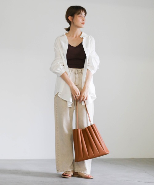 select MOCA(セレクトモカ)の「ニュアンスデザインカヌレバッグ(ショルダーバッグ・レディース・アイボリー/ライトブラウン/ブラック・FREE)」の4枚目の写真