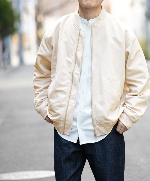 ITEMS URBANRESEARCH(アイテムズ アーバンリサーチ)の「エステルウェザー総裏MA-1(その他アウター・メンズ・ベージュ/ピンク/ブラック/カーキ・LARGE/MEDIUM)」の18枚目の写真