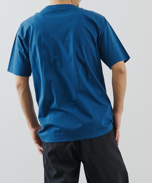 COLONY 2139（コロニートゥーワンスリーナイン）の「《抗菌・防臭》【SMART COLLECTION】抗菌スマートクルーネック半袖Tシャツ(ユニセックス可)（Tシャツ/カットソー・メンズ・チャコールグレー/ブラック/オフホワイト/ブルー/カーキ・MEDIUM/LARGE/X-LARGE）」の14枚目の写真