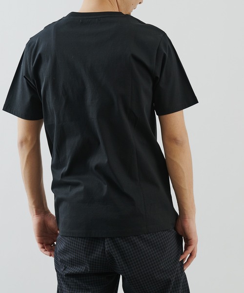 COLONY 2139（コロニートゥーワンスリーナイン）の「《抗菌・防臭》【SMART COLLECTION】抗菌スマートクルーネック半袖Tシャツ(ユニセックス可)（Tシャツ/カットソー・メンズ・チャコールグレー/ブラック/オフホワイト/ブルー/カーキ・MEDIUM/LARGE/X-LARGE）」の19枚目の写真