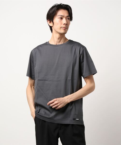 COLONY 2139（コロニートゥーワンスリーナイン）の「《抗菌・防臭》【SMART COLLECTION】抗菌スマートクルーネック半袖Tシャツ(ユニセックス可)（Tシャツ/カットソー・メンズ・チャコールグレー/ブラック/オフホワイト/ブルー/カーキ・MEDIUM/LARGE/X-LARGE）」の17枚目の写真