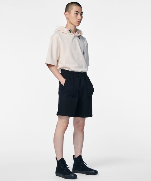 PIPING HOT FUTURE(パイピングホットフューチャー)の「TAPED SWEAT SHORT(スウェットパンツ・メンズ・ブラック・S/M/L/XL)」の9枚目の写真