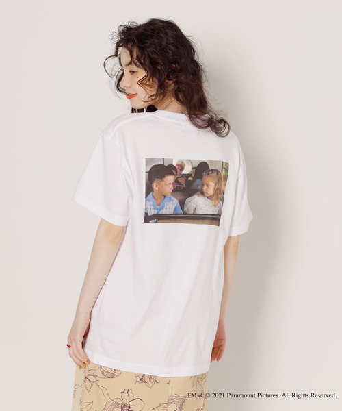 MADEMOISELLE ROPE'（マドモアゼル ロペ）の「【VTA for MADEMOISELLE】ムービーアートＴシャツ（Tシャツ/カットソー・レディース・ホワイト/ブラック/ラベンダー/ホワイト系その他/ホワイト系その他2/オレンジ系その他2・FREE）」の3枚目の写真