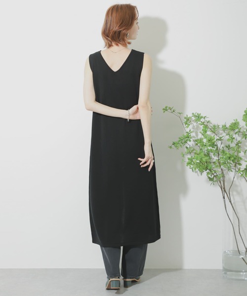 SENSE OF PLACE by URBAN RESEARCH（センスオブプレイスバイアーバンリサーチ）の「2WAYロングニットベスト（ベスト・レディース・ブラック/ベージュ/アイボリー・ONE）」の4枚目の写真