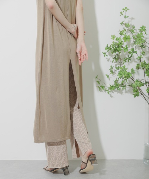 SENSE OF PLACE by URBAN RESEARCH（センスオブプレイスバイアーバンリサーチ）の「2WAYロングニットベスト（ベスト・レディース・ブラック/ベージュ/アイボリー・ONE）」の6枚目の写真