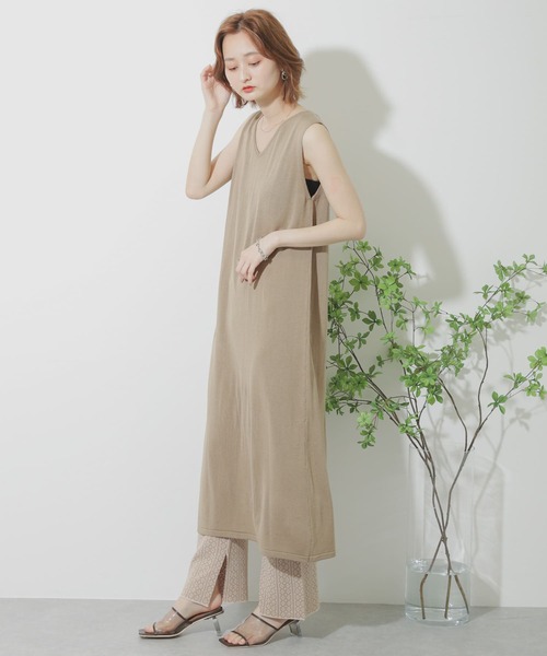 SENSE OF PLACE by URBAN RESEARCH（センスオブプレイスバイアーバンリサーチ）の「2WAYロングニットベスト（ベスト・レディース・ブラック/ベージュ/アイボリー・ONE）」の9枚目の写真