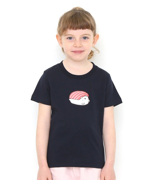 Design Tshirts Store graniph（デザイン　ティーシャツ　ストア　グラニフ）の「しろくまぐろ(すみっコぐらし)｜コラボキッズTシャツ(ネイビー)（Tシャツ/カットソー・キッズ・ネイビー・90/100/110/120/130/140）」の10枚目の写真
