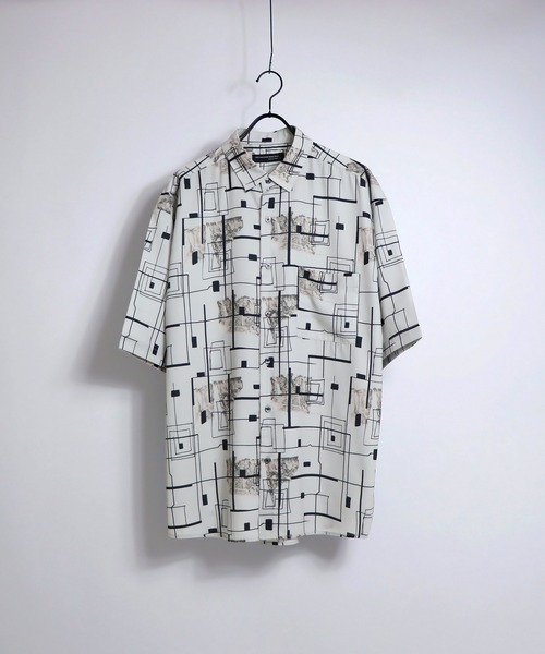 Confirm（コンファーム）の「ルーズシルエット 総柄 プリント 半袖シャツ 【Confirm】（シャツ/ブラウス・メンズ・ブラック/チャコールグレー/ブラウン/ベージュ/ブラック系その他/ワイン/ホワイト/ブラック系その他2/ミント/グレー・M/L）」の6枚目の写真