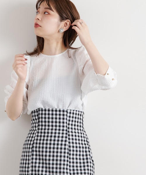 natural couture(ナチュラルクチュール)の「【WEB限定カラー有り】袖ギャザースリーブブラウス(Tシャツ/カットソー・レディース・オフホワイト/ブラック/オレンジ/その他1/その他2・FREE)」の9枚目の写真