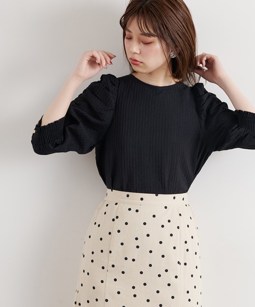 natural couture(ナチュラルクチュール)の「【WEB限定カラー有り】袖ギャザースリーブブラウス(Tシャツ/カットソー・レディース・オフホワイト/ブラック/オレンジ/その他1/その他2・FREE)」の19枚目の写真
