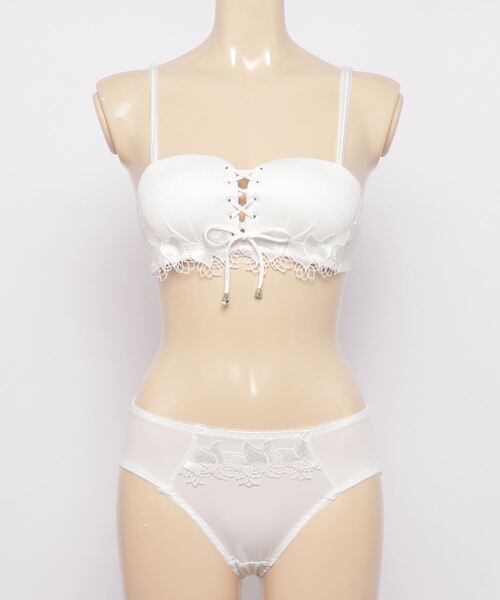 SFW(エスエフダブリュー)の「ノンワイヤー ブラ&ショーツセット(ブラ&ショーツ・レディース・ホワイト/ブラック/ピンク/グリーン・LL/S/M/L)」の7枚目の写真