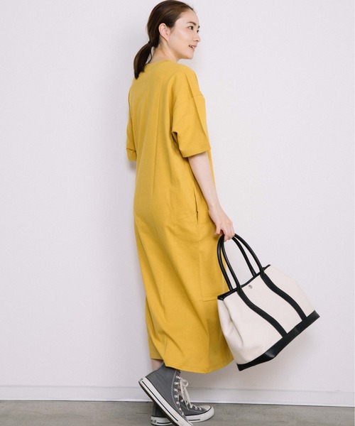 Chaco closet（チャコ クローゼット）の「サイドポケット付き半袖ロングマキシ丈ワンピース（ワンピース・レディース・ブラック/ベージュ/ネイビー/オレンジ/イエロー・FREE）」の12枚目の写真