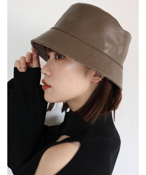 MURUA(ムルーア)の「リバーシブルバケットハット(ハット・レディース・ブラック/モカ・FREE)」の5枚目の写真