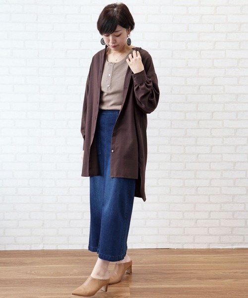 BELLUNA(ベルーナ)の「ツイル素材バンドカラーチュニック(チュニック・レディース・ダークブラウン/ネイビー/モカ/ローズ・MEDIUM/LARGE/X-LARGE)」の11枚目の写真