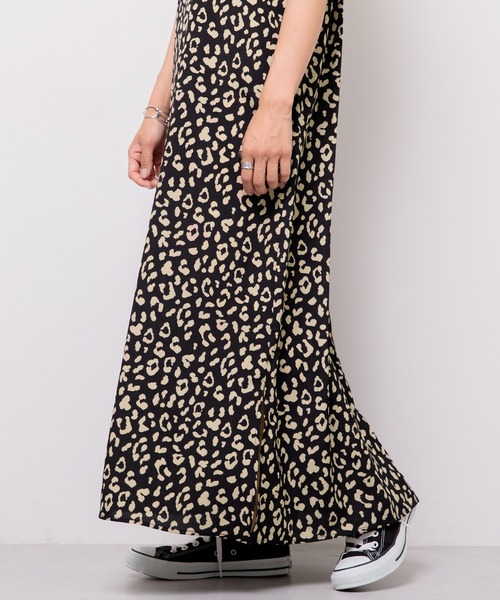 Adoon plain(アドーンプレーン)の「【360°美シルエット!】アソートキャミワンピース(ワンピース・レディース・ダークブラウン/レオパード・FREE)」の19枚目の写真