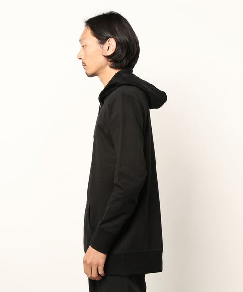 Kare/ME（カーミー）の「Kare/ME /カーミー/STAR PARKA/スターパーカー（パーカー・メンズ・ブラック/グレー/レッド・SMALL/MEDIUM/LARGE）」の5枚目の写真