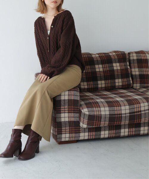 RAY CASSIN（レイカズン）の「ストレッチパネルスカート（スカート・レディース・ベージュ/ブラック/ライトカーキ・MEDIUM/SMALL）」の21枚目の写真