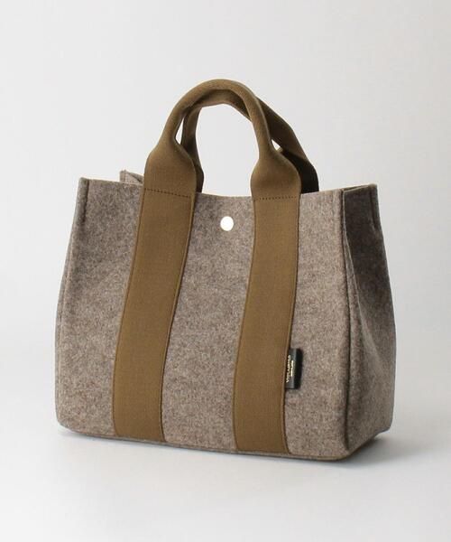 VIOLAd'ORO(ヴィオラドーロ)の「<VIOLAd’ORO>GINO ミドルフェルト トートバッグ -2WAY-◆(トートバッグ・レディース・オフホワイト/モカ・FREE)」の4枚目の写真