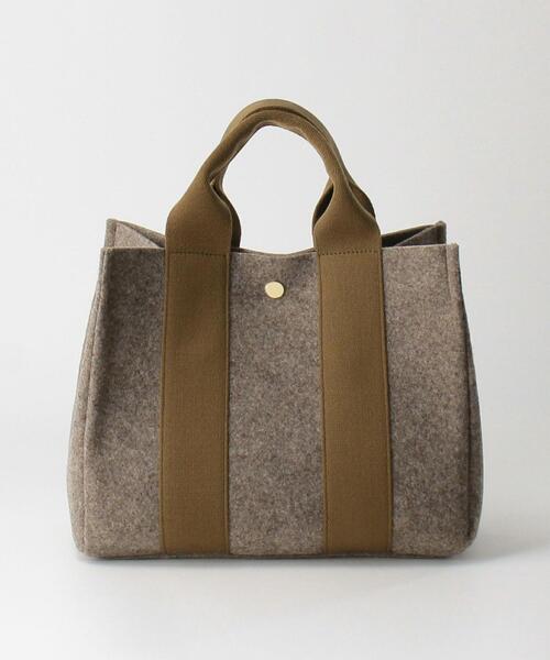 VIOLAd'ORO(ヴィオラドーロ)の「<VIOLAd’ORO>GINO ミドルフェルト トートバッグ -2WAY-◆(トートバッグ・レディース・オフホワイト/モカ・FREE)」の7枚目の写真