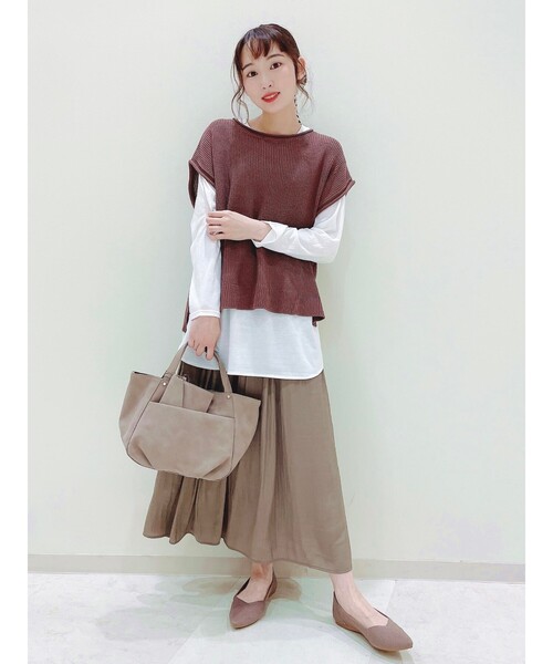 SHOO・LA・RUE(シューラルー)の「◆【2点セット】ロールネックベスト+Tシャツ(ベスト・レディース・チャコールグレー/ブラウン系その他/ナチュラル/ピンク系・02/03/04)」の10枚目の写真