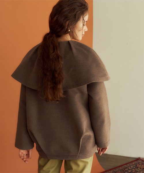 titivate(ティティベイト)の「ビッグフリルカラーブルゾン(ブルゾン・レディース・パープル/チャコール/ブラウン・M/S)」の4枚目の写真