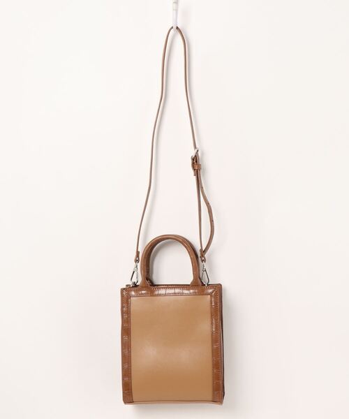 EGOIST（エゴイスト）の「2WAYロゴBAG（ショルダーバッグ・レディース・ブラック/キャメル・FREE）」の9枚目の写真