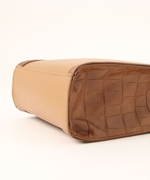 EGOIST（エゴイスト）の「2WAYロゴBAG（ショルダーバッグ・レディース・ブラック/キャメル・FREE）」の11枚目の写真