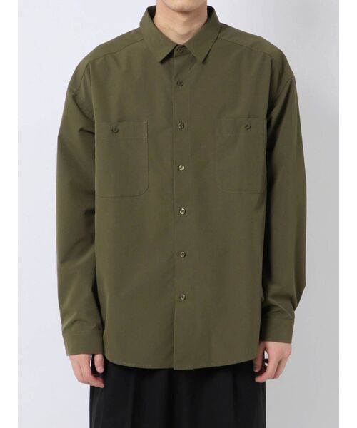 COTORICA(コトリカ)の「レギュラーカラーサイドボタンシャツ(シャツ/ブラウス・メンズ・ベージュ/カーキ・MEDIUM/LARGE)」の3枚目の写真