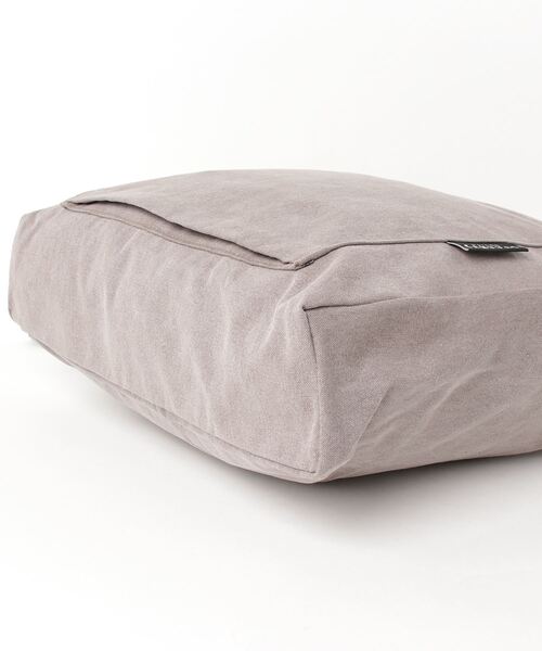 MAISON CANVVAS（メゾンキャンバス）の「MAISON CANVVAS/メゾン キャンバス/RECYCLED CANVAS/ショルダー＆トートバッグ（ショルダーバッグ・メンズ・ブラック/グレー・FREE）」の5枚目の写真