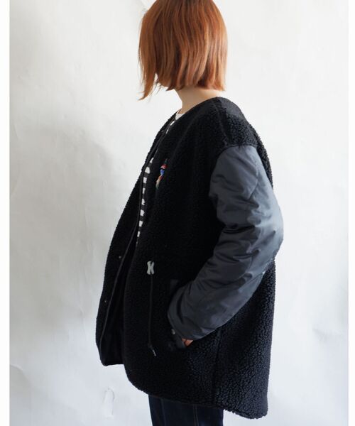 MANASTASH（マナスタッシュ）の「MANASTASH/マナスタッシュ　W's REVERSIBLE JACKET　ウィメンズリバーシブルジャケット　ボア（ブルゾン・レディース・ナチュラル/ブラック・MEDIUM）」の10枚目の写真