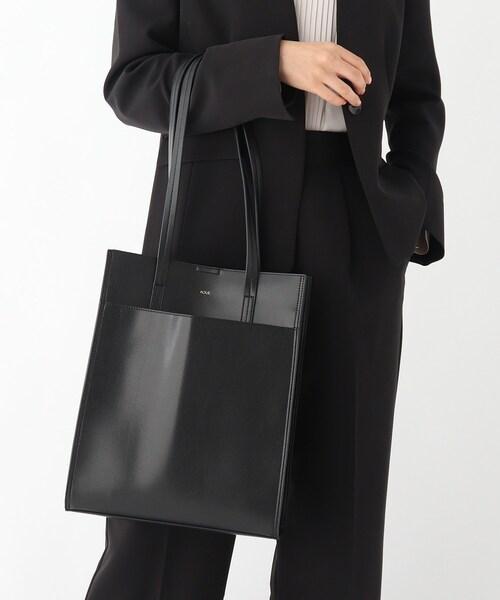 OPAQUE.CLIP（オペークドットクリップ）の「◆スクエアタテA4トートバッグ【A4サイズ収納可・軽量・抗菌防臭裏地使用】（トートバッグ・レディース・ブラック/グレー/ライトグリーン/オフホワイト・00）」の10枚目の写真