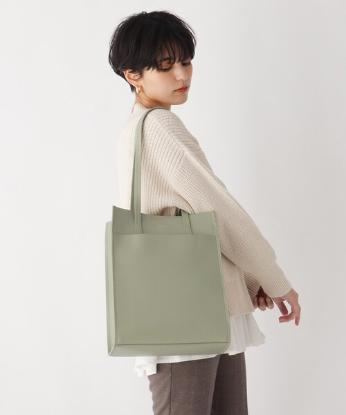 OPAQUE.CLIP（オペークドットクリップ）の「◆スクエアタテA4トートバッグ【A4サイズ収納可・軽量・抗菌防臭裏地使用】（トートバッグ・レディース・ブラック/グレー/ライトグリーン/オフホワイト・00）」の12枚目の写真