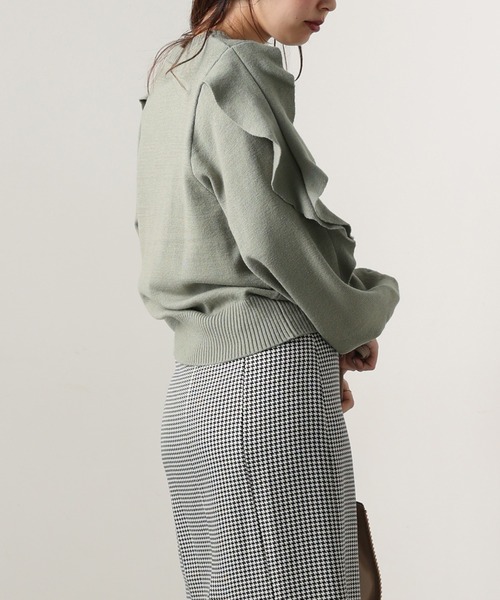 natural couture（ナチュラルクチュール）の「ラッフルスリーブニット（ニット/セーター・レディース・ブラック/オフホワイト/ミント/ラベンダー・FREE）」の11枚目の写真