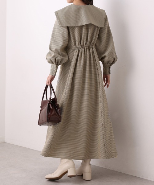 one after another NICE CLAUP(ワンアフターアナザーナイスクラップ)の「ビッグカラ―フレアワンピース(ワンピース・レディース・ブラック/ベージュ/モカ/その他1・FREE)」の10枚目の写真