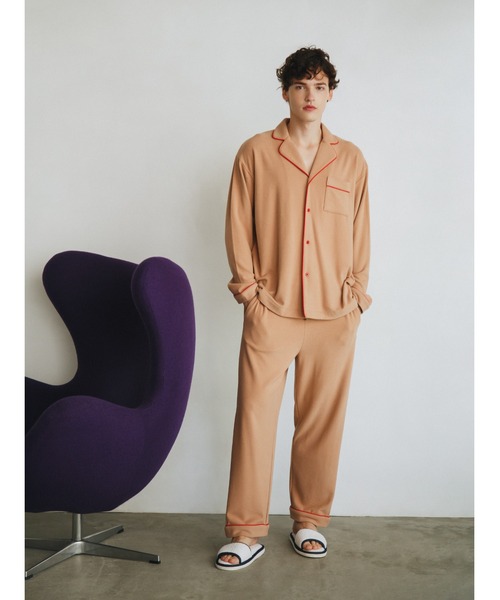 ベージュ シルクルームウェア Vネック　プライベートスプーンズクラブ ベージュ シルクルームウェア Vネック プライベートスプーンズクラブ