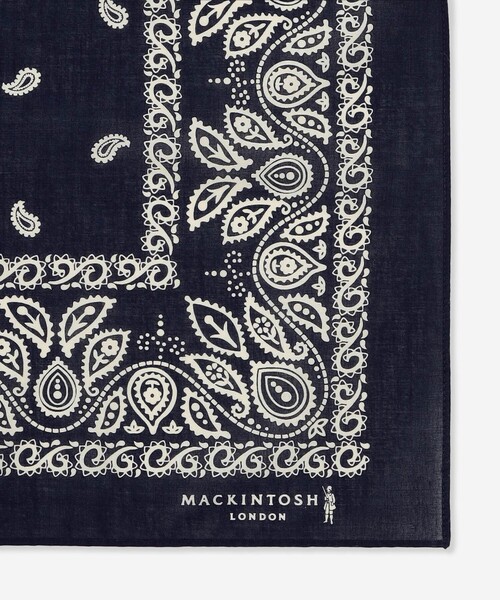 MACKINTOSH LONDON（マッキントッシュ ロンドン）の「バンダナ柄プリントハンカチ（ハンカチ/ハンドタオル・メンズ・ダークブラウン/ネイビー・FREE）」の3枚目の写真