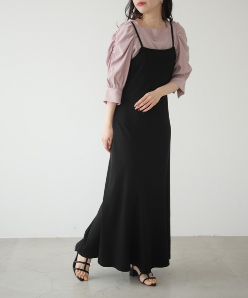 RAY CASSIN（レイカズン）の「スクエアネックパワショルブラウス（シャツ/ブラウス・レディース・ブラック/オフホワイト/オレンジ/ブルー/イエロー/ピンクベージュ/ライトカーキ・FREE）」の14枚目の写真