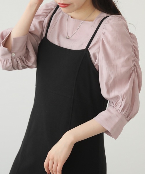 RAY CASSIN（レイカズン）の「スクエアネックパワショルブラウス（シャツ/ブラウス・レディース・ブラック/オフホワイト/オレンジ/ブルー/イエロー/ピンクベージュ/ライトカーキ・FREE）」の22枚目の写真