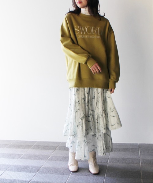 one way(ワンウェイ)の「【oneway】刺繍入りスウェット(スウェット・レディース・ホワイト/ライトグレー/ブラック/イエロー・FREE)」の6枚目の写真