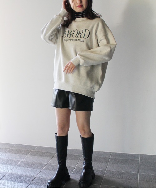 one way(ワンウェイ)の「【oneway】刺繍入りスウェット(スウェット・レディース・ホワイト/ライトグレー/ブラック/イエロー・FREE)」の9枚目の写真