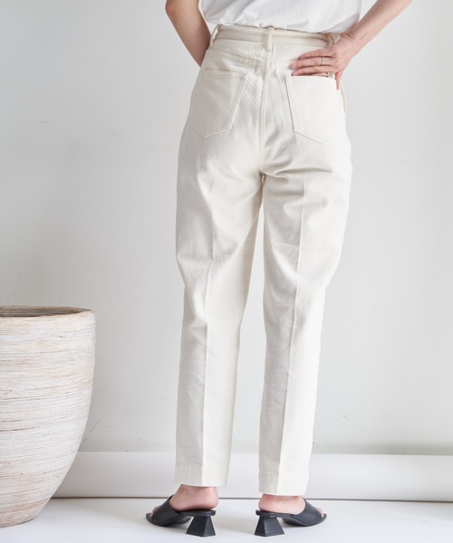 VANNIE U（ヴァニーユー）の「センターステッチデニムパンツ/Sサイズ展開あり（デニムパンツ・レディース・ライトブルー/ピンク/ナチュラル・FREE/S）」の8枚目の写真