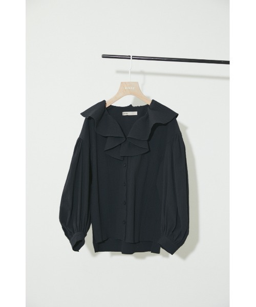 【新品、タグ付き】BLACK BY MOUSSY Vネックボリュームフリルシャツ BLACK by moussy - 【新品、タグ付き】BLACK BY MOUSSY Vネック
