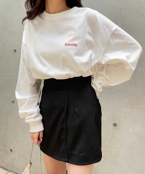 one after another NICE CLAUP(ワンアフターアナザーナイスクラップ)の「ロゴBIGロンT(Tシャツ/カットソー・レディース・ホワイト/ホワイト系その他/オフホワイト・FREE)」の16枚目の写真