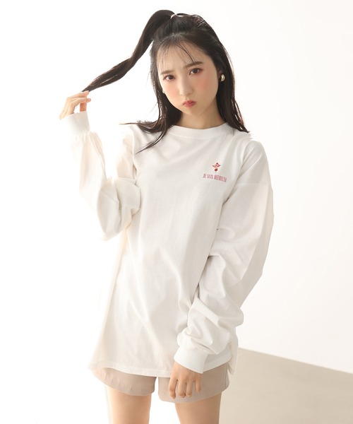 one after another NICE CLAUP(ワンアフターアナザーナイスクラップ)の「ロゴBIGロンT(Tシャツ/カットソー・レディース・ホワイト/ホワイト系その他/オフホワイト・FREE)」の10枚目の写真