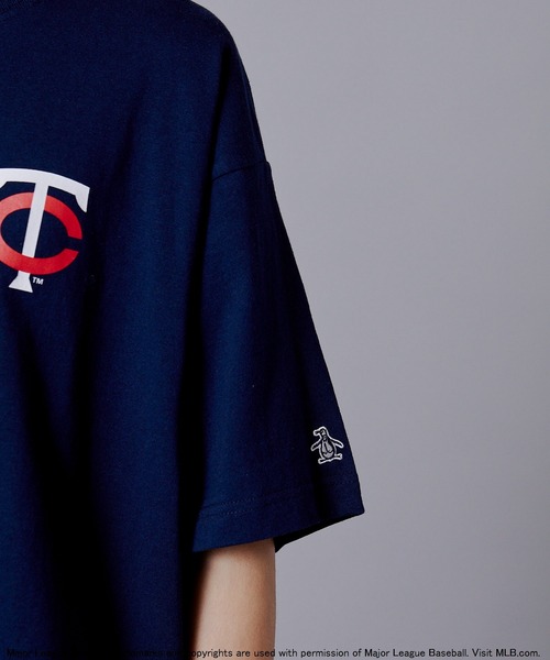 penguin BY MUNSINGWEAR（ペンギン バイ マンシングウェア）の「ペンギン バイ マンシングウェア MLB T－SHIRT メンズ レディース ユニセックス ウェア Tシャツ スポーツウェア MLBコラボ ゴルフ（Tシャツ/カットソー・メンズ・ネイビー/グレー/ホワイト・S/M/XL/L）」の8枚目の写真