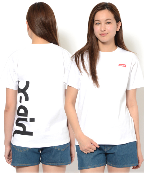X-girl（エックスガール）の「【HIP掲載】BACK LOGO S/S TEE（Tシャツ/カットソー・レディース・ホワイト/ブラック/ネイビー・1/2）」の2枚目の写真